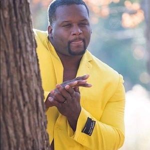 Meet your Posher, Jay